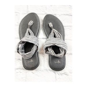 Sanuk Yoga Sandals Grey White Stripe 9.5